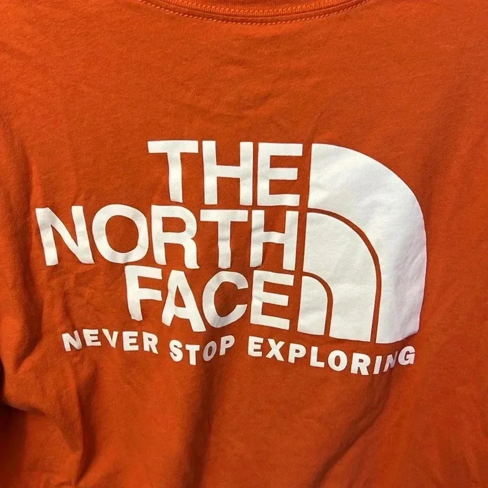 The north face men’s long sleeved orange shirt‎ Lg back print casual streetwear